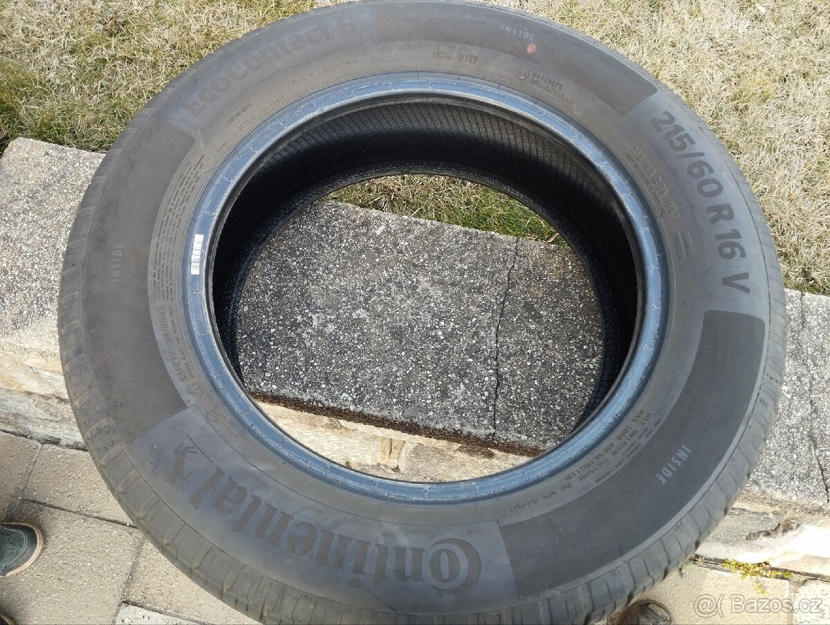215/60 R16