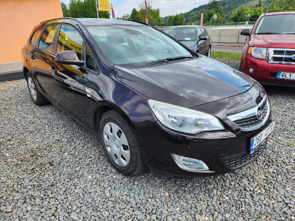 Opel Astra 1.4i Turbo 88 kW Combi