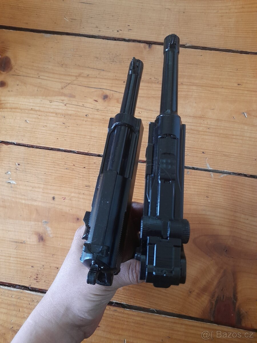 Pistole p38 a P08