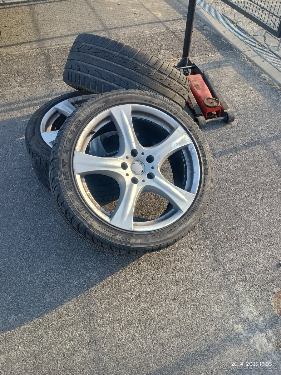 Prodám ALU kola 5x127 et35 včetně pneu 275/40 R20