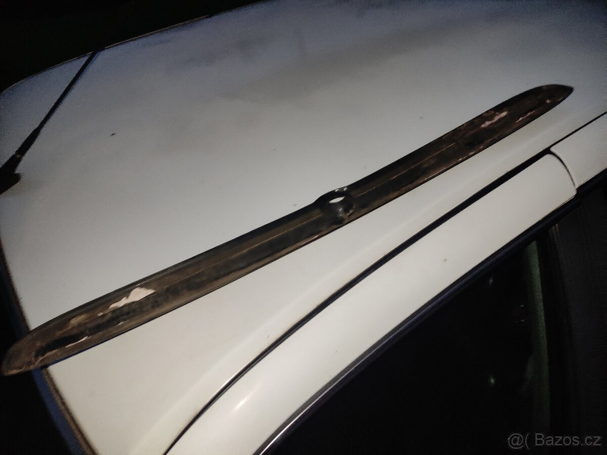 Škoda octavia 1 karbon doplněk