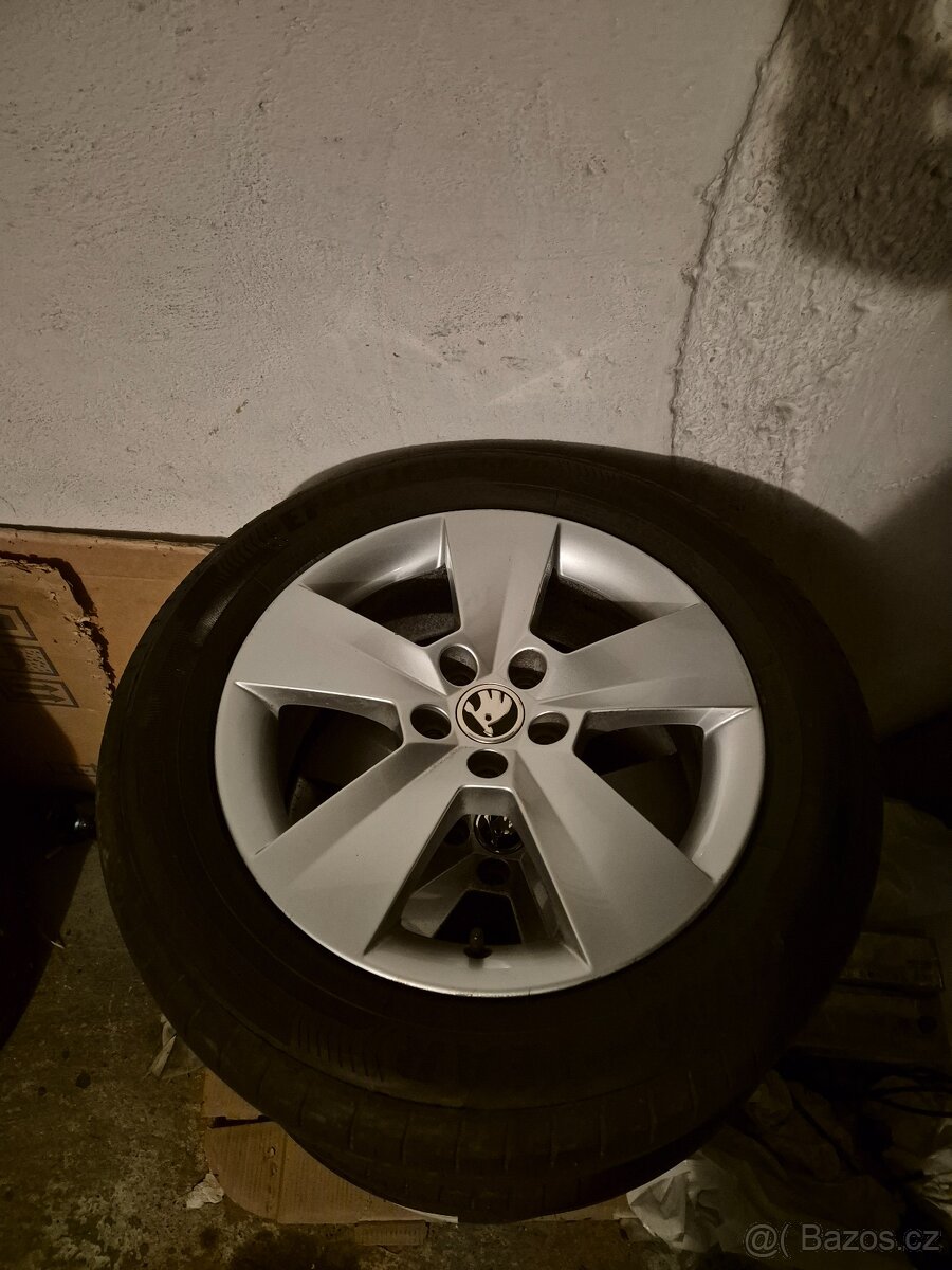 Alu Škoda 5x100 205/55 R16