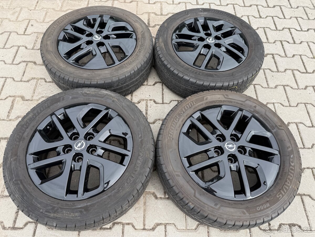 4x al kola 5x114.3 + pneu letní 215/60 R17C