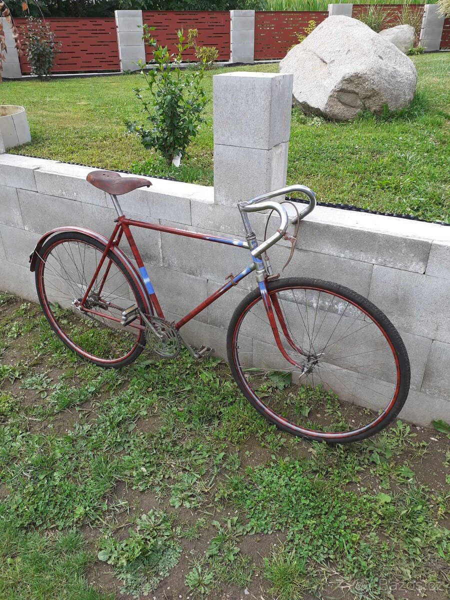 Koupím historicke kolo Zbrojovka Brno