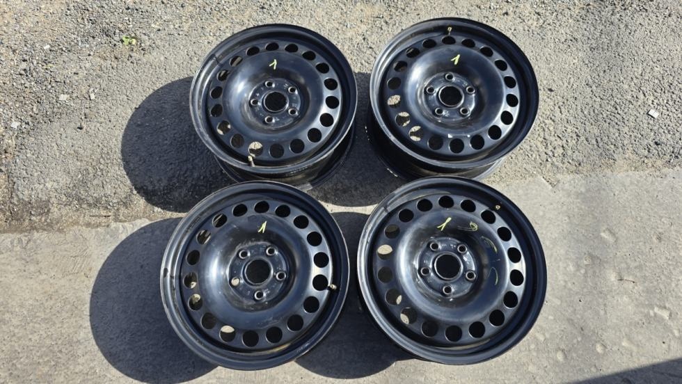 Plechové originální disky 5x112 R16 ET48 na Audi, VW, Škoda,