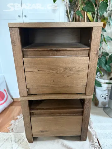 Noční stolky