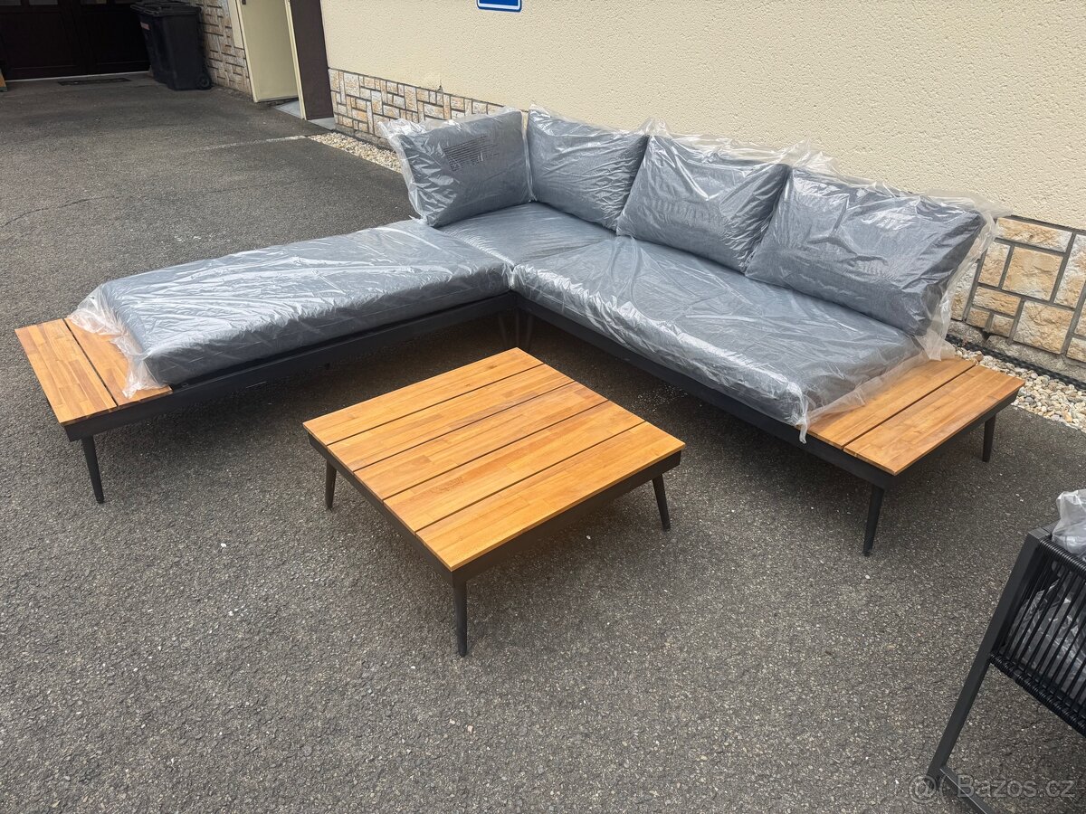 Zahradní set