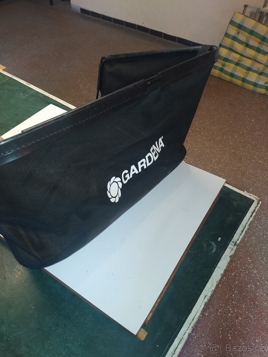 Sběrný koš Gardena pro vřetenové sekačky