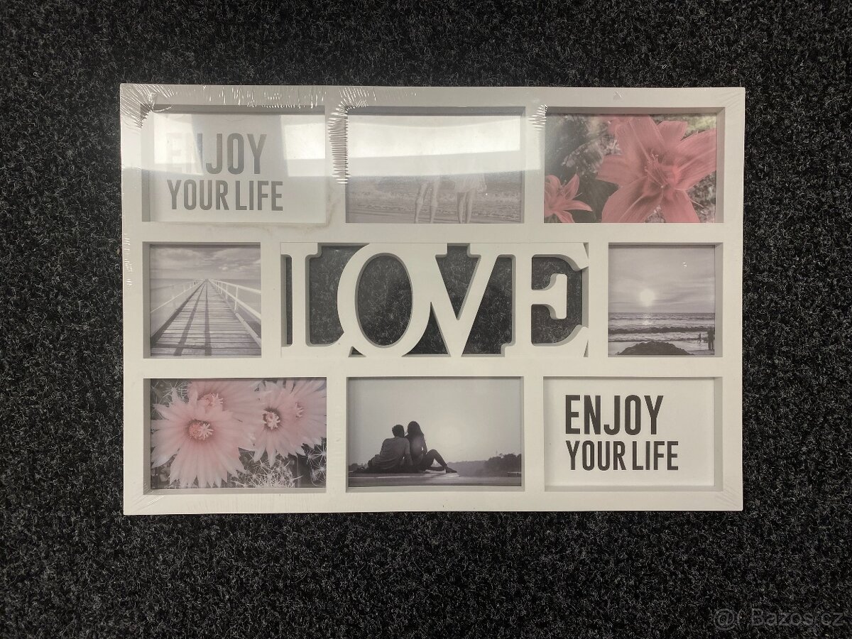 Bílý rámeček na 8 fotografií s nápisem LOVE NOVÝ