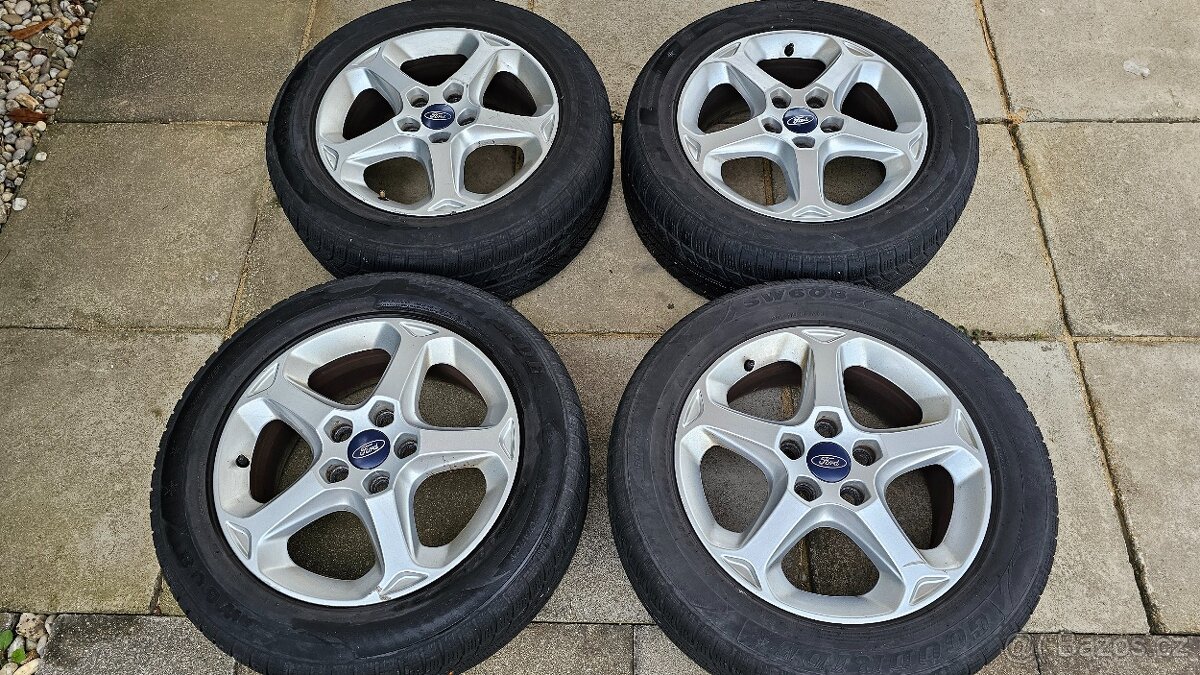 Alu kola Ford