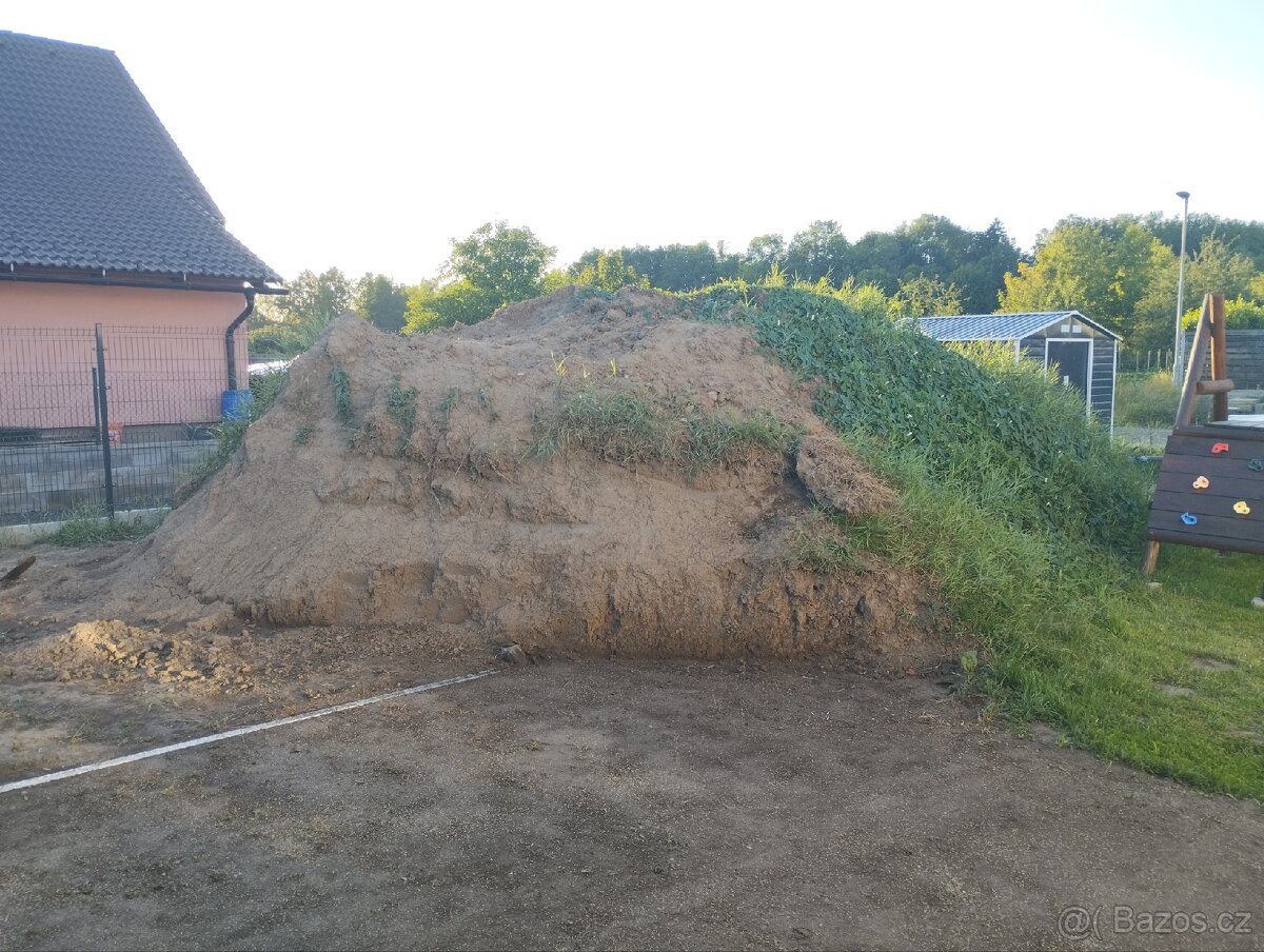 Daruji hlinu, hlína, zemina