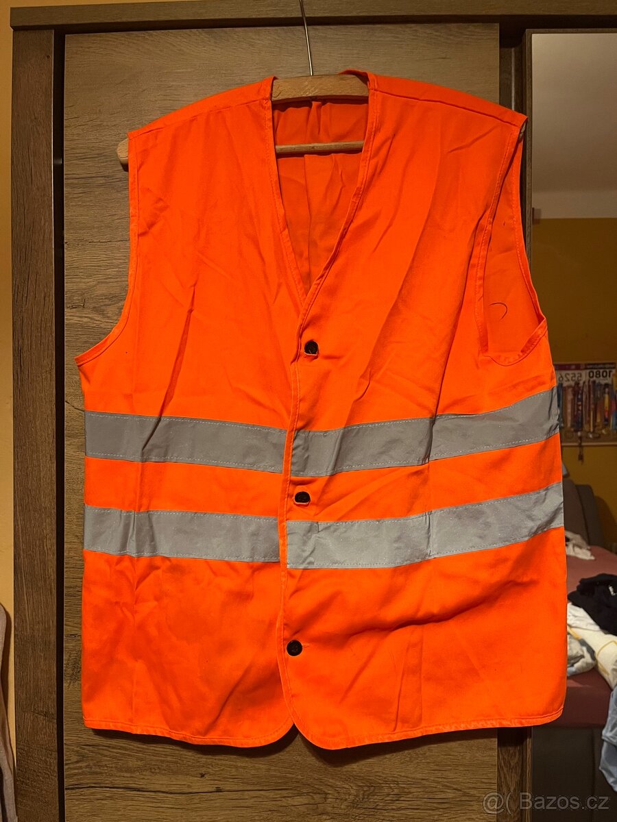 Oranžová vesta ČD