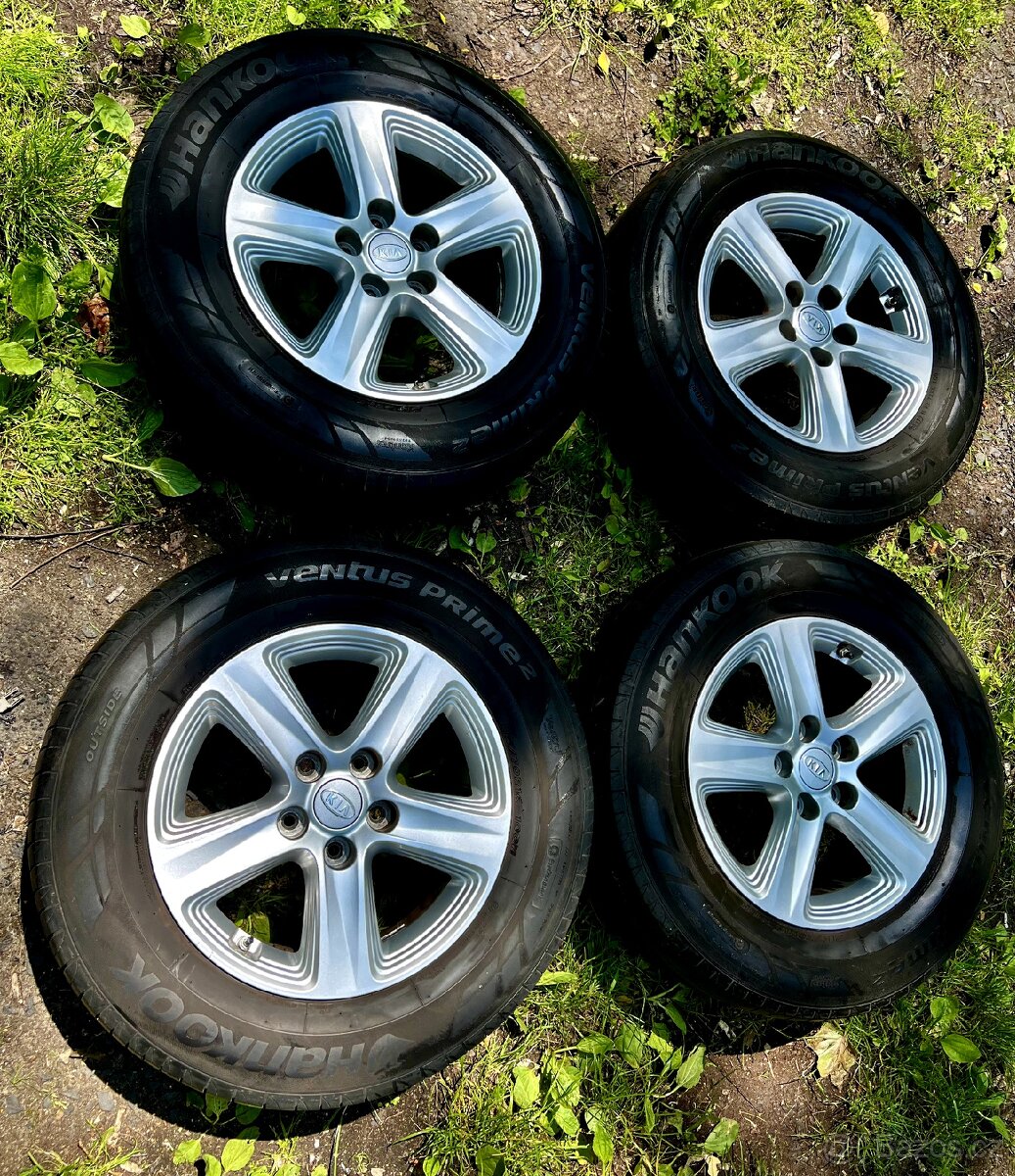 Letni kola Kia Sportage 215/70 R16 5x114.3 ET36