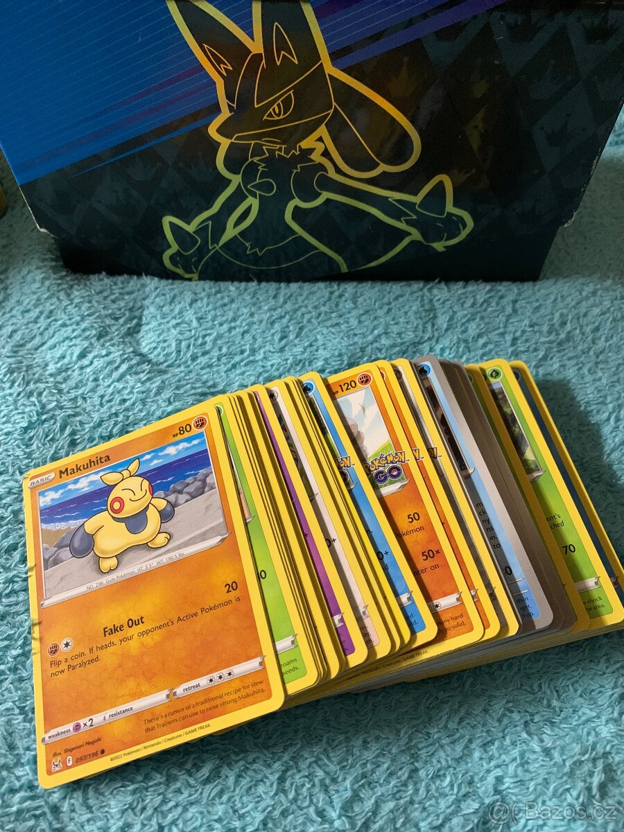 Pokemon karty 100ks