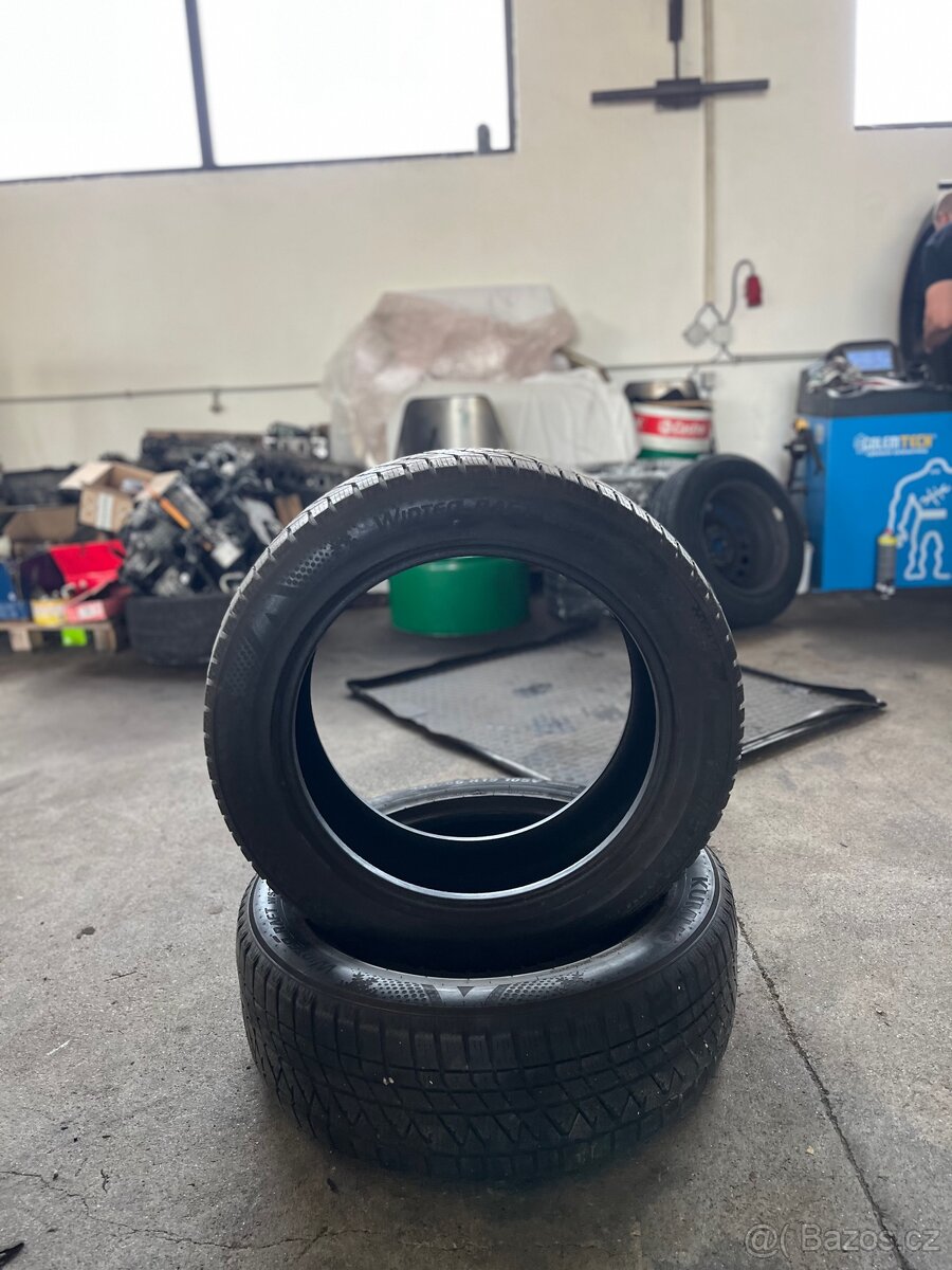 Kumho 235/55R19 zimní
