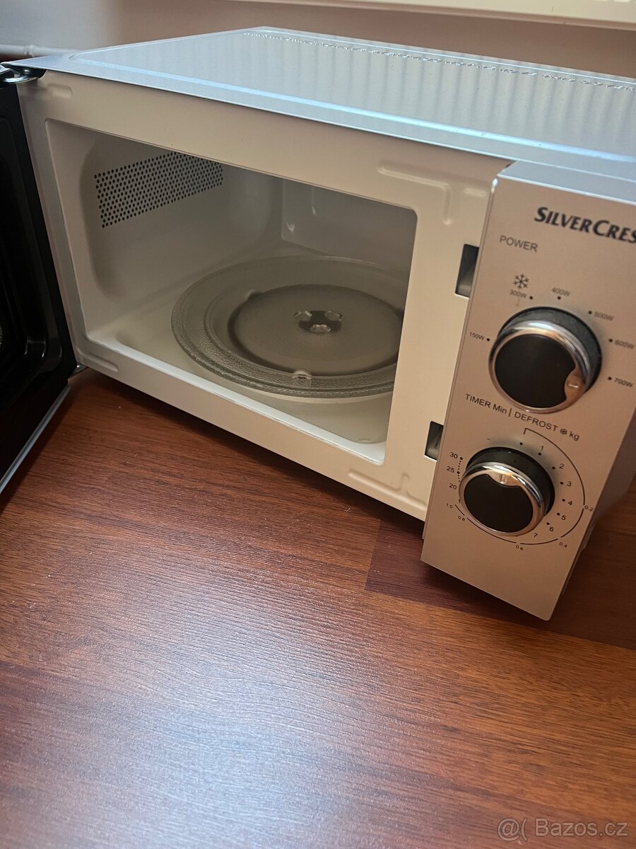 Mikrovlná trouba Silvercrest