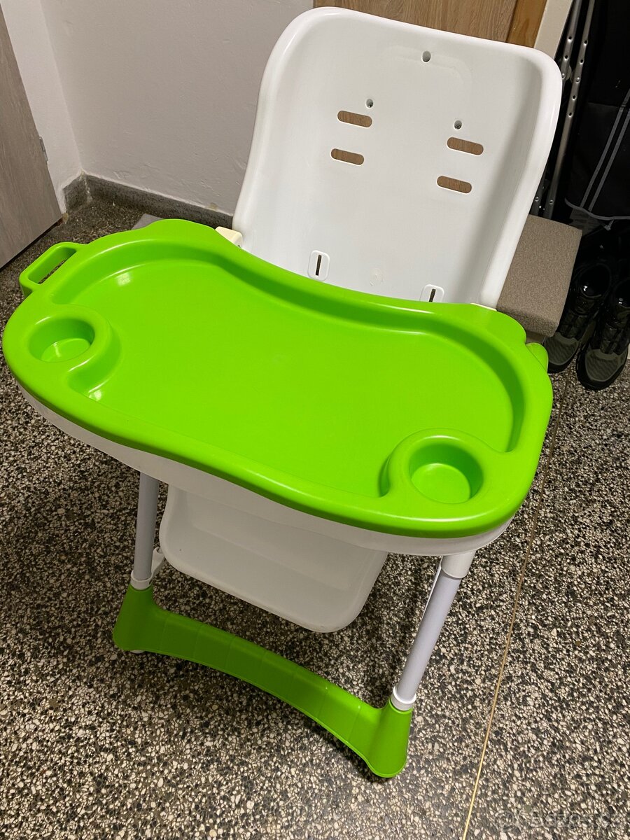 Dětská jídlení židlička