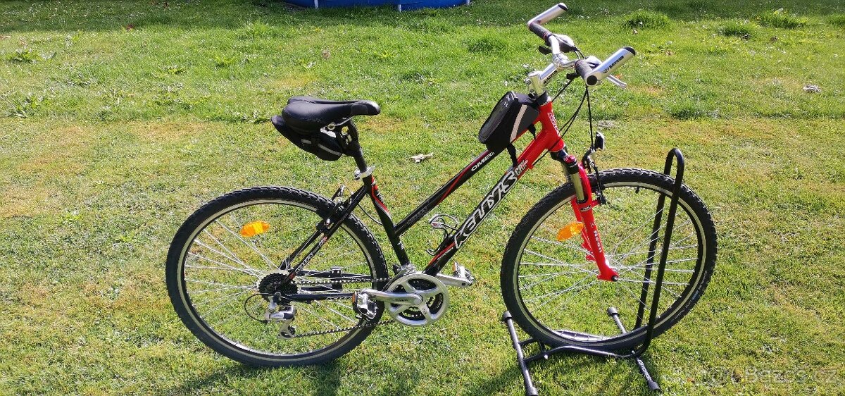 Dámské trekingové kolo Kellys