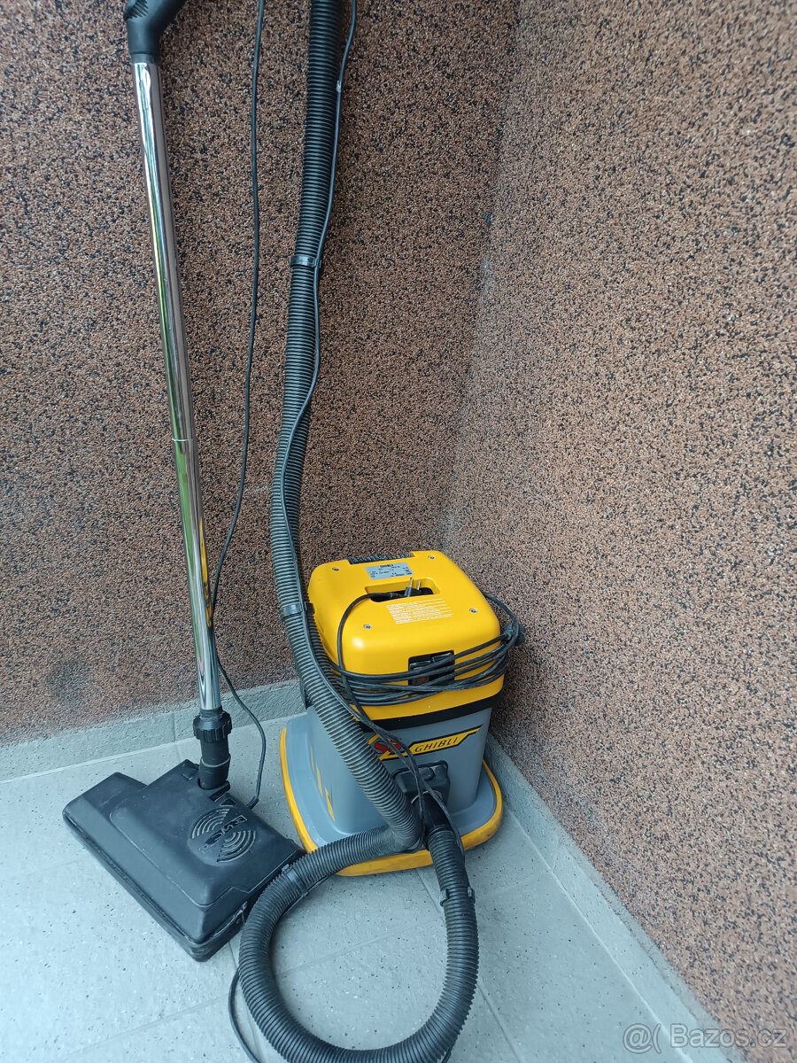 Ghibli vysavač stavební pracovní s rotační hlavicí