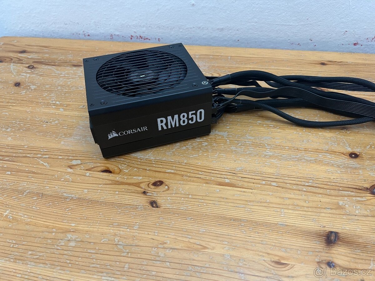 Corsair RM 850 80 Plus Gold Plně funkční,záruka