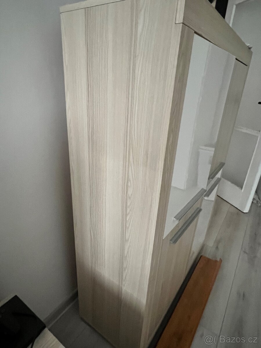 IKEA obývací stěna
