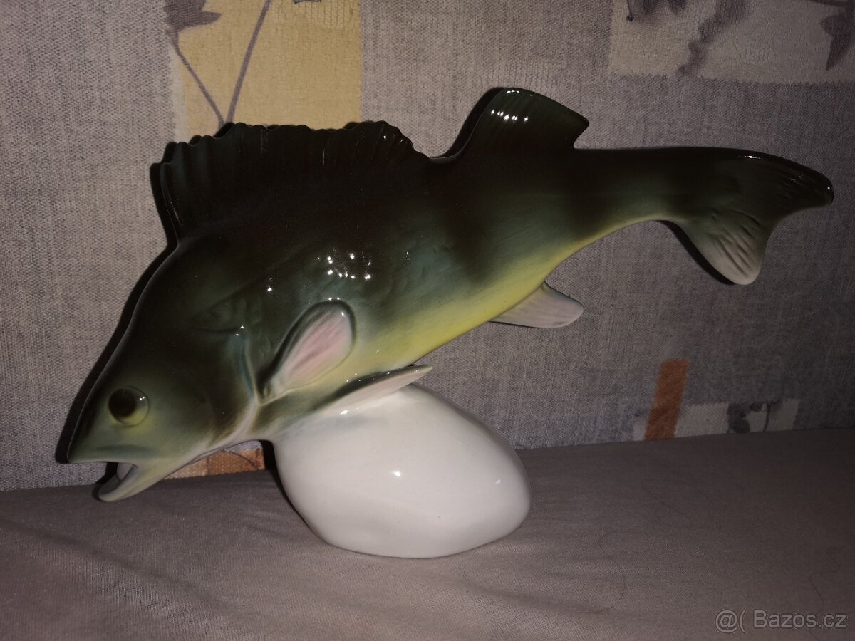 Royal dux ryba-okoun 2