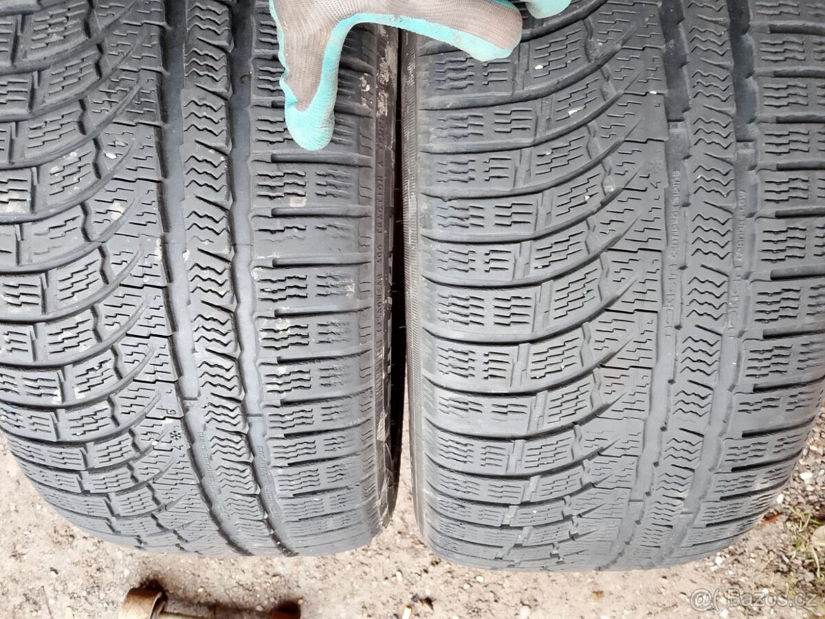 245/45/17 99v Nokian - zimní pneu 2ks
