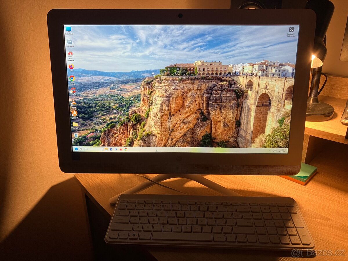 Stolní PC HP 22-b031nc