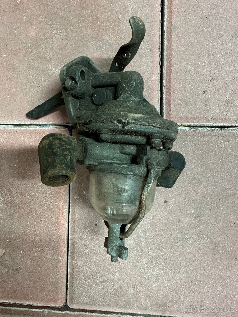 Benzínové čerpadlo