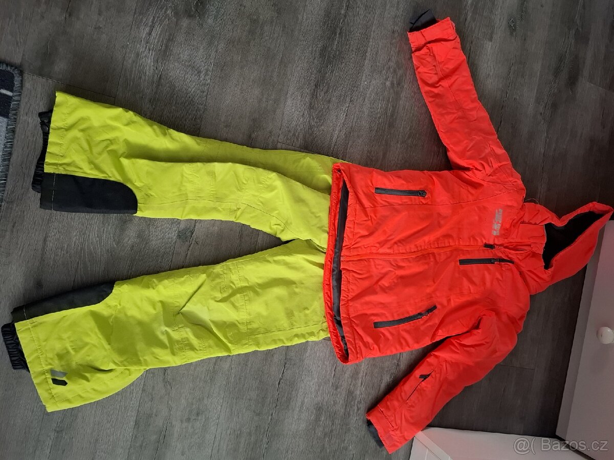 Chlapecké oblečení