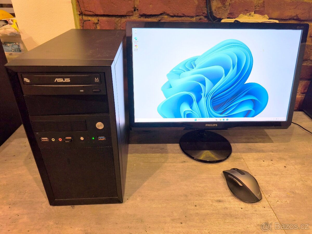 Stolní PC sestava