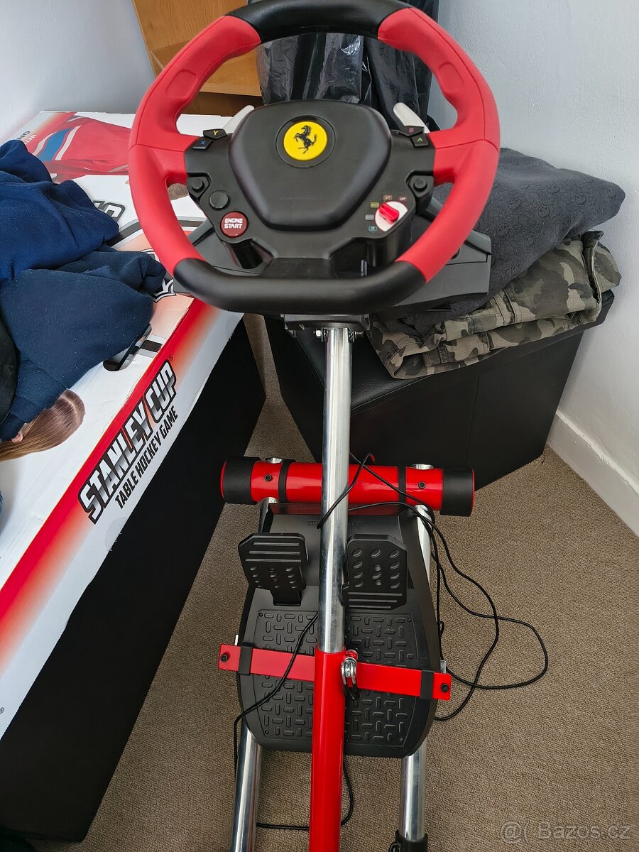 Volant, pedály+konstrukce