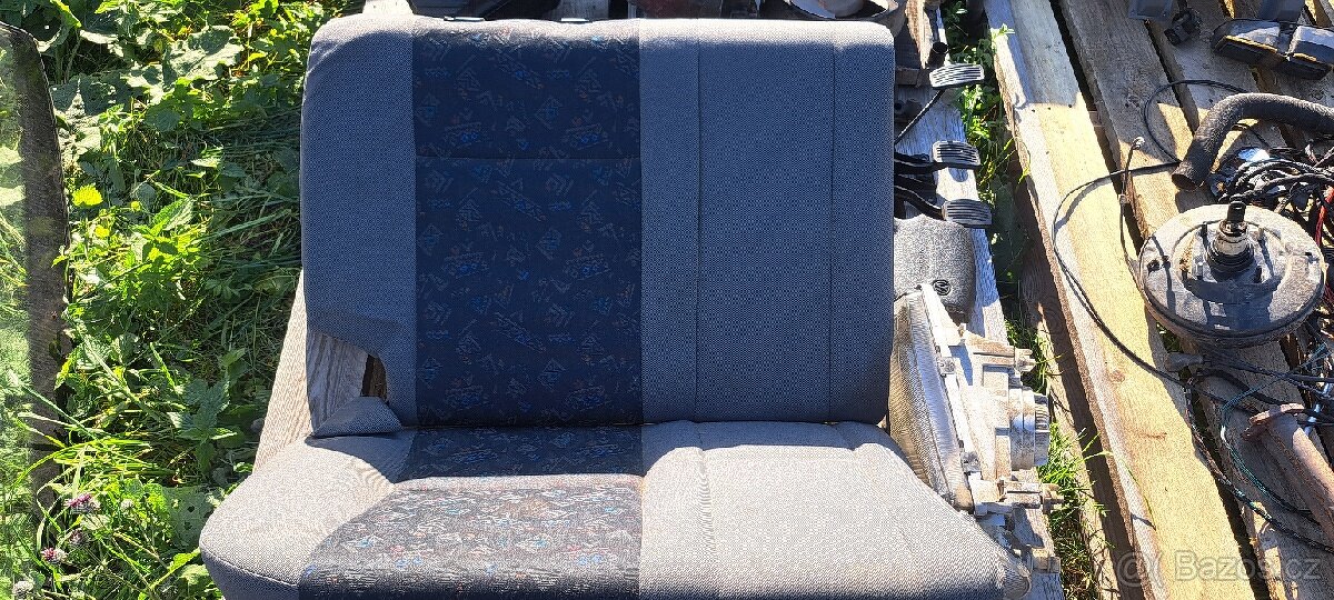 Škoda felicie zadní sedačky