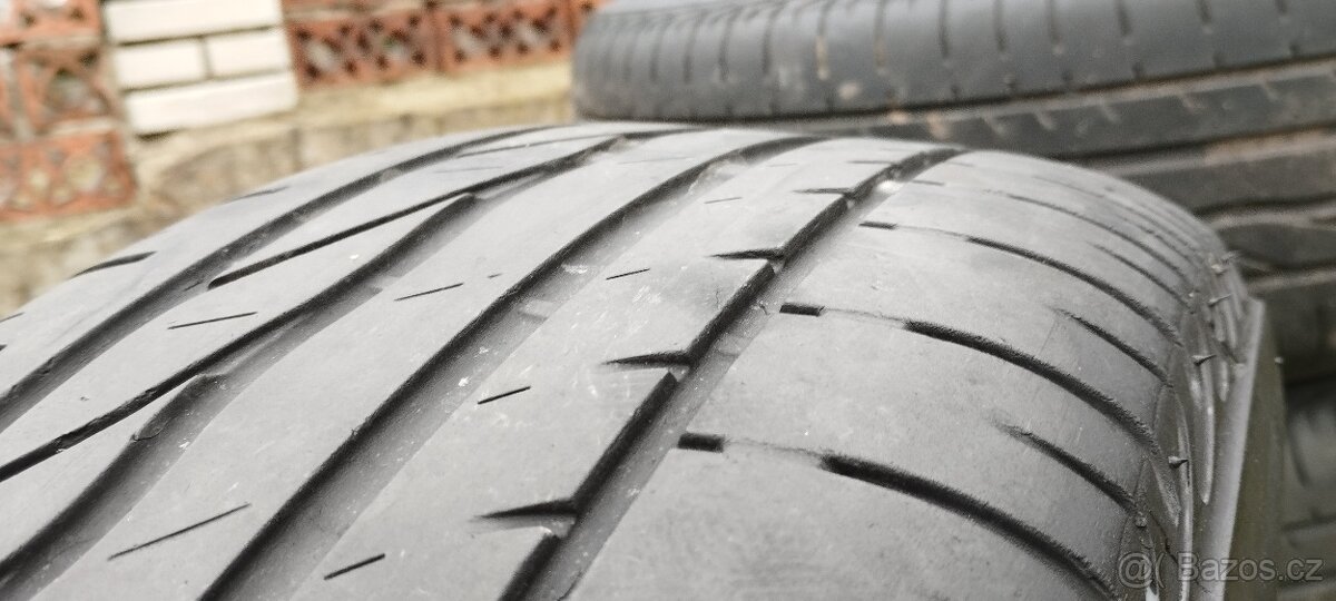 4x letní pneu Bridgestone- Multivan T5/T6, Transporter T5/T6