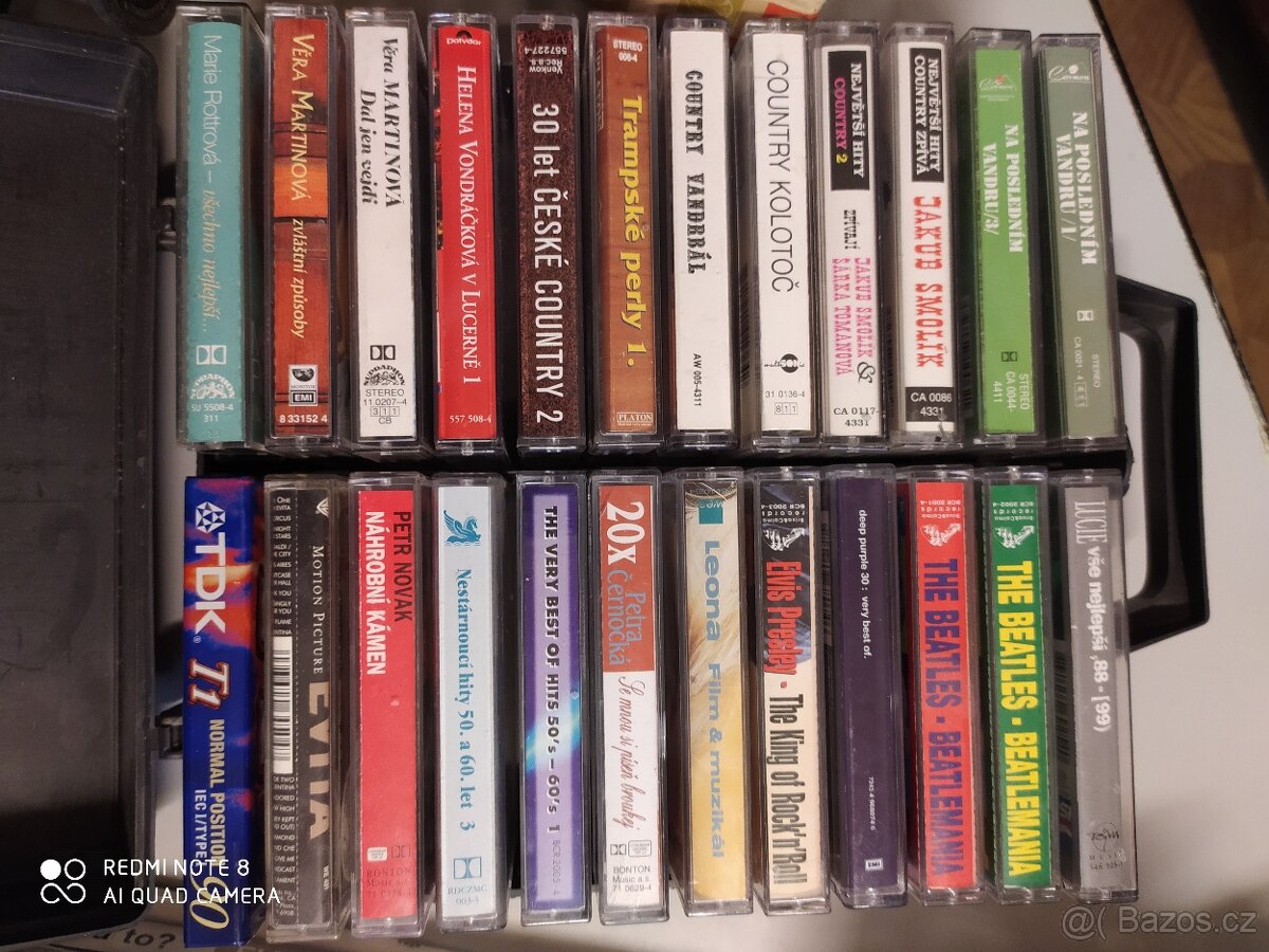 Nahrávky LP, občas i MC, CD, VHS music video