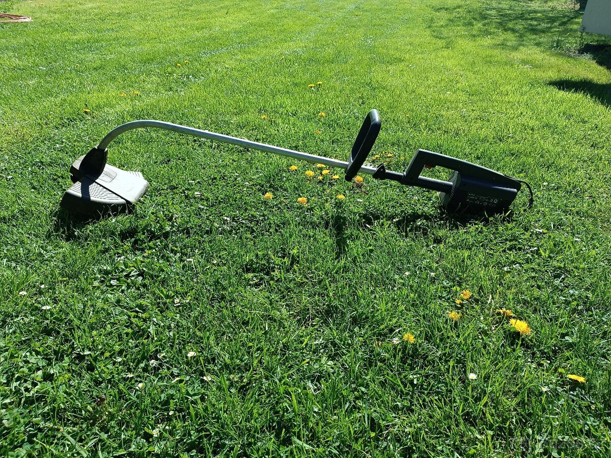 Prodám elektrickou strunovou sekačku Gardena