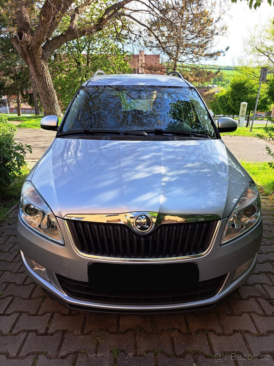 Škoda Roomster 1,4 16v, 63kw, 2014 koupeno nové v ČR