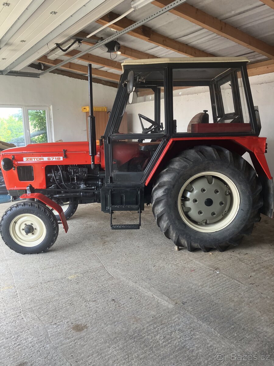 Zetor 5718