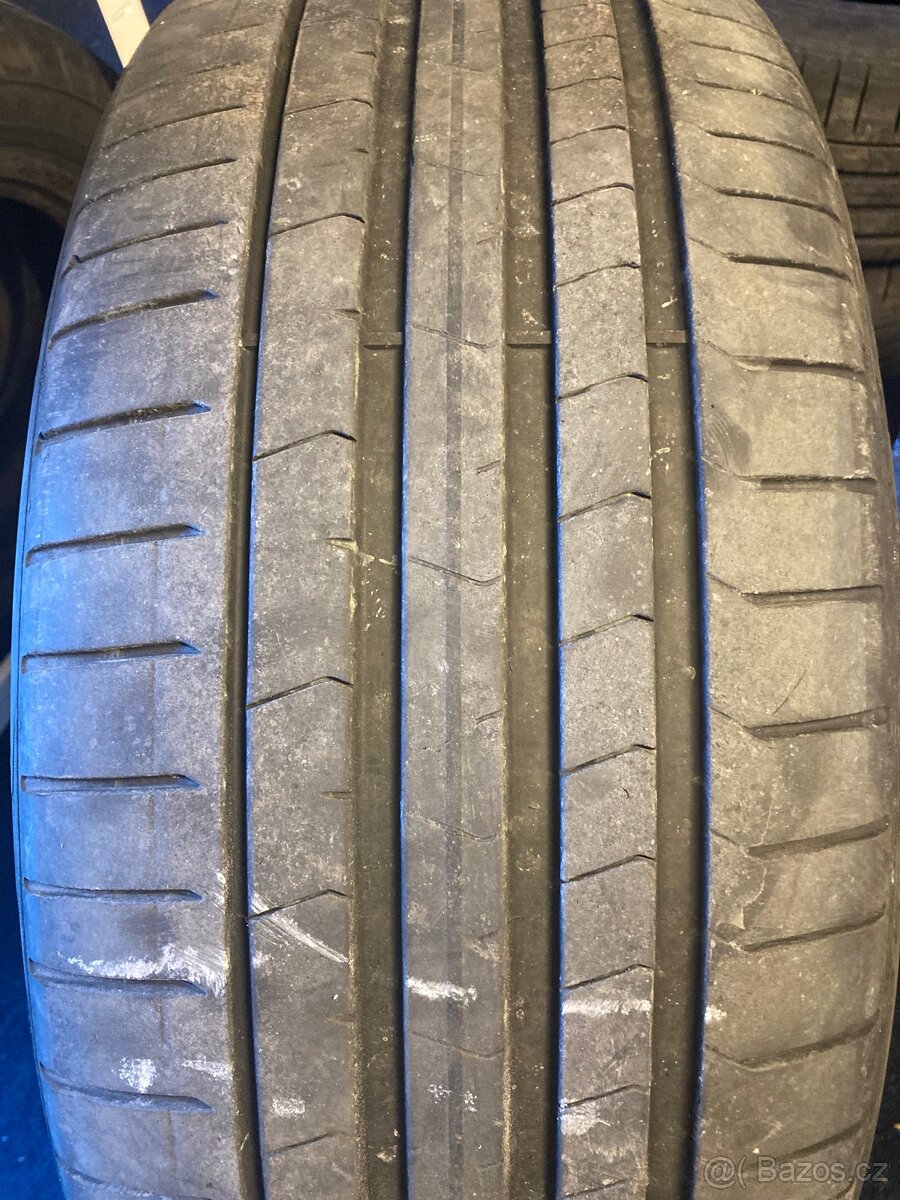 Pirpelli Zero 265/50 R19
