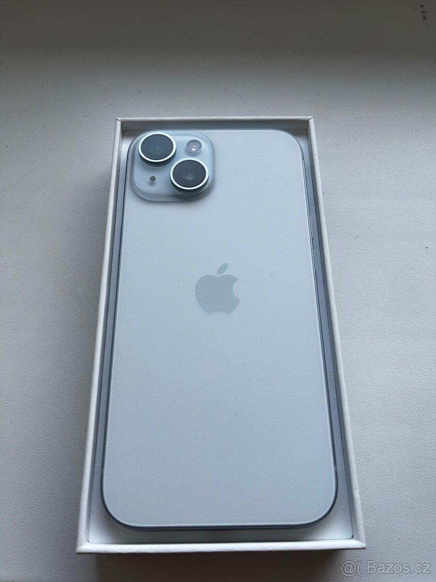 Prodám iPhone 15 128 GB – jako nový, s dokladem a zárukou