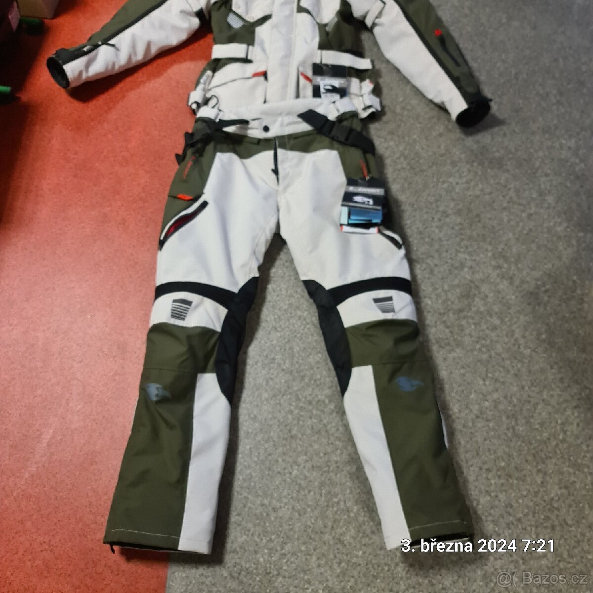 Prodám moto oblek