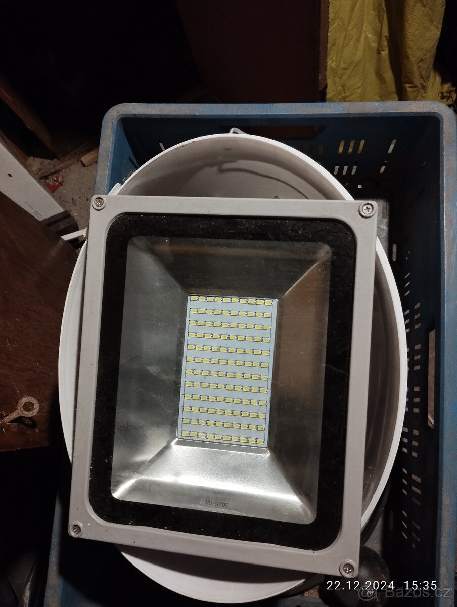 LED reflektor 24V 70W