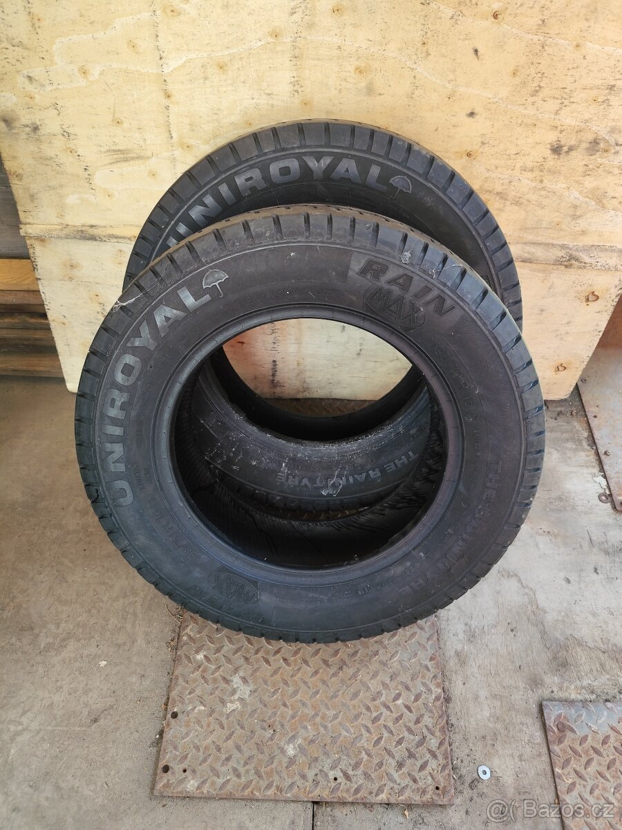 Uniroyal 195/70 R15C letní
