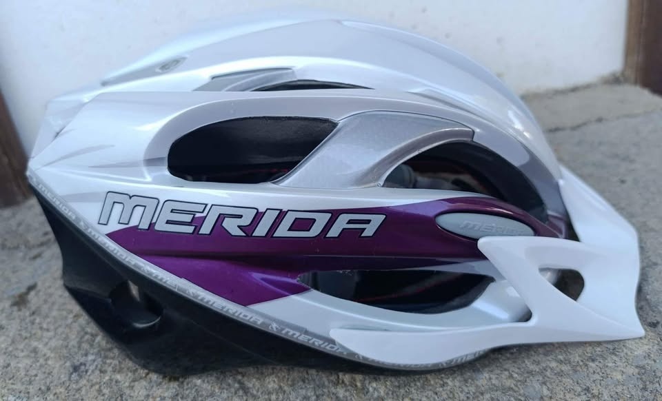 Cyklistická přilba Merida - velikost M/L