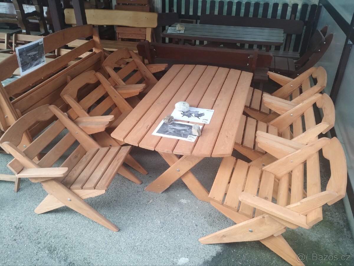 Stůl a 6 židli na zahradu
