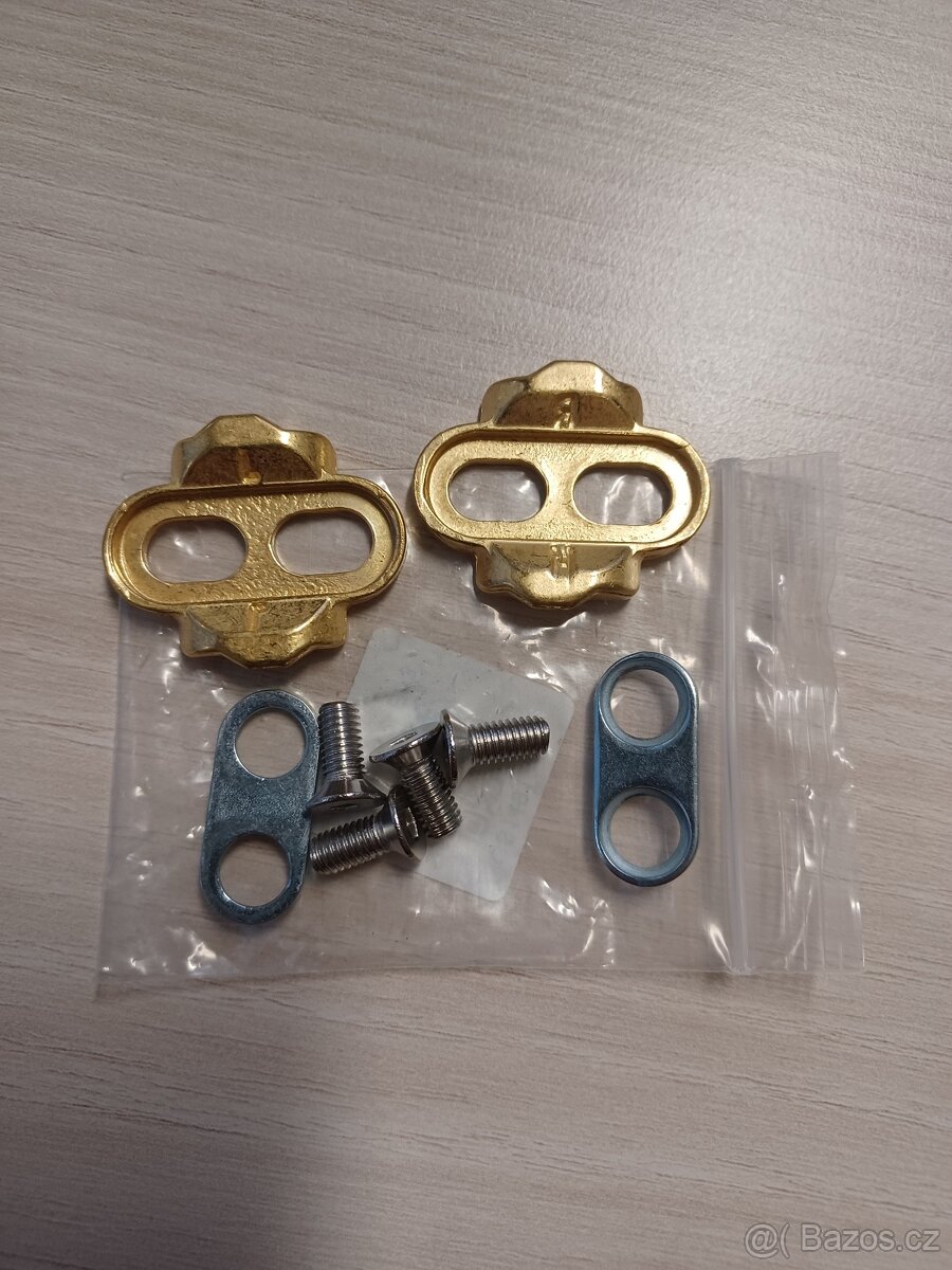Prodám kufry CRANKBROTHERS nové