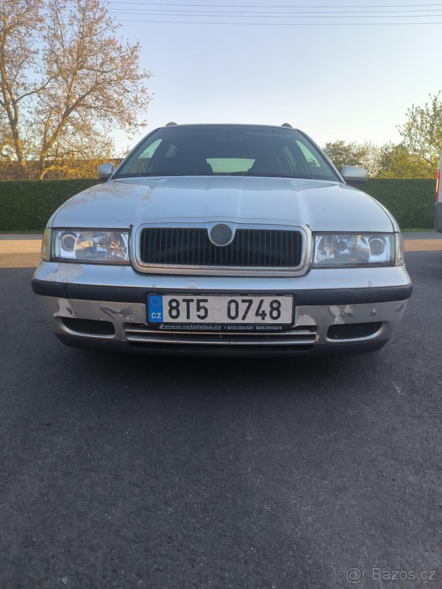 Škoda Octavia I, Combi 2.0