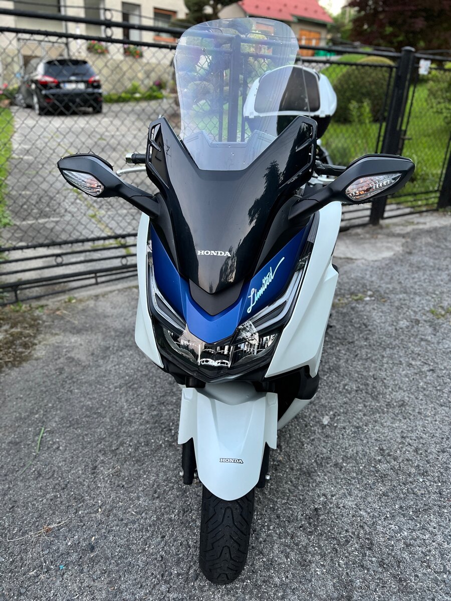 Honda Forza 125 rok 2016