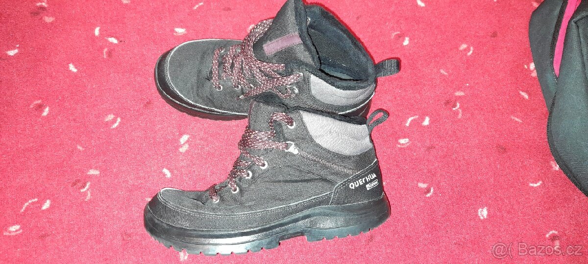 Zimní boty Quechua UK40