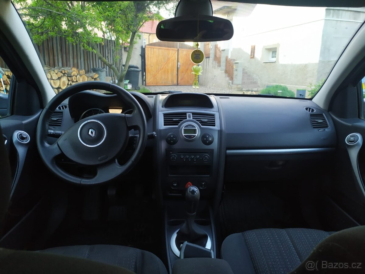 Renault Mégane combi 1.6 16v r.v.4/2006
